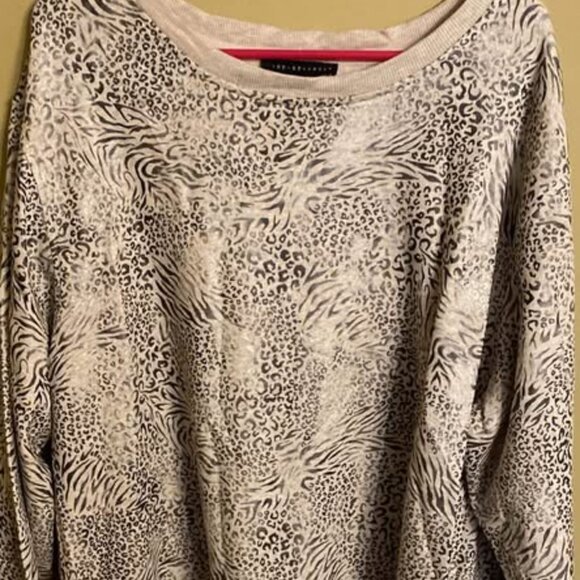 Jane & Delancey Printed Sweatshirt - Picture 1 of 2